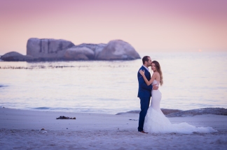 Clayton and Christinga_Cape Town_Clifton beach_Luke_Tannous_Photogrpahy_lifestyle_wedding_family_photographer_gauteng_johannesburg-2034
